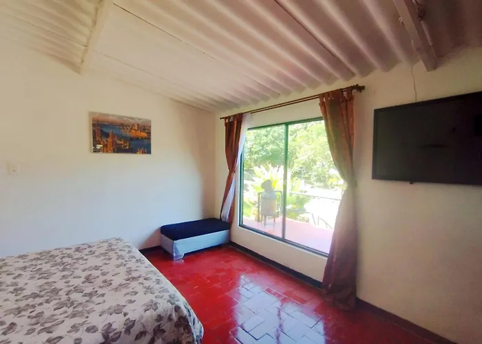 Villa Tata Granja Autosostenible