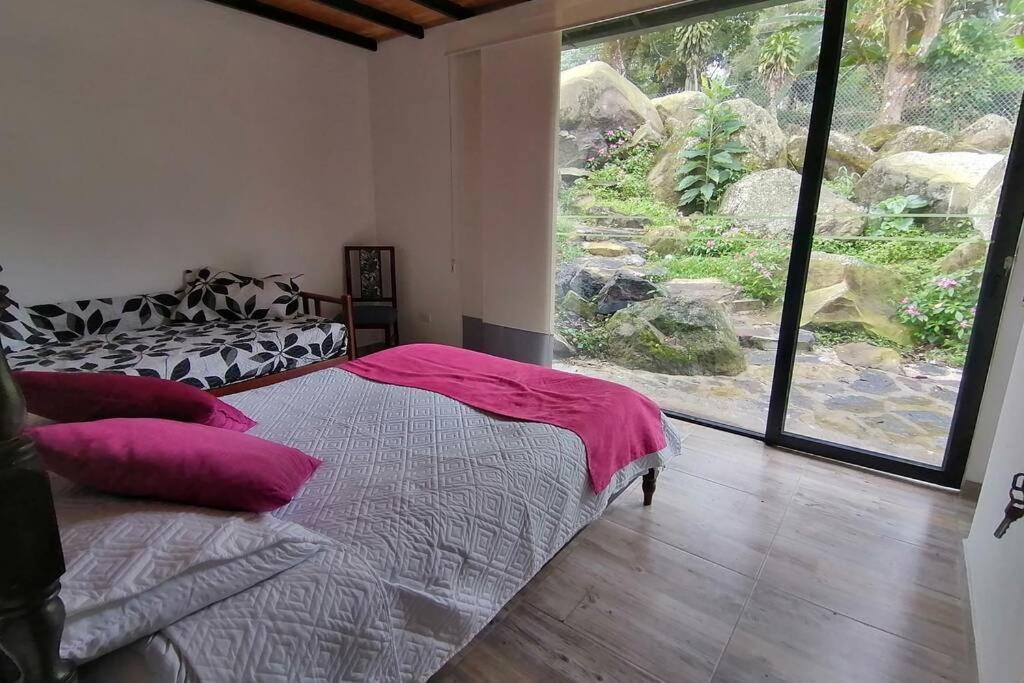 Tata Granja Autosostenible Holiday home Sasaima