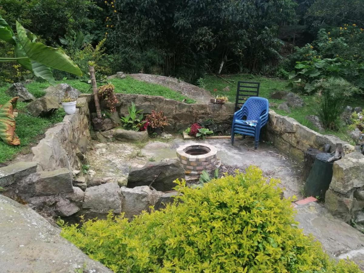 Tata Granja Autosostenible Holiday home *