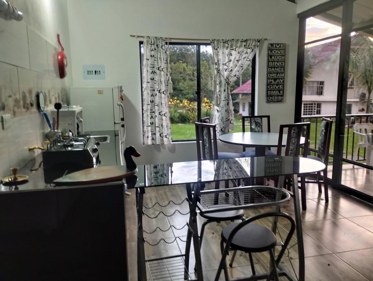 Tata Granja Autosostenible Holiday home