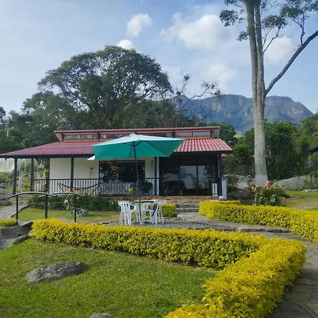 Villa Tata Granja Autosostenible Sasaima Exterior photo